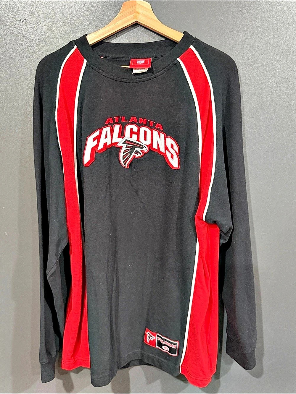 NFL Atlanta Falcons Long Sleeve Jersey XL Like New